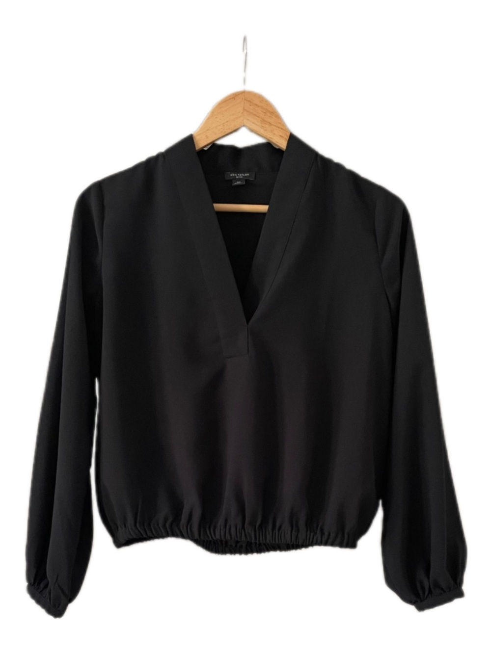 Ann Taylor Black V-Neck Long-Sleeve Blouse